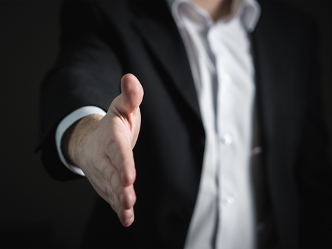 深入剖析LinkedIn群組：結(jié)識(shí)行業(yè)大咖，掌握實(shí)用資訊